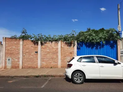 Terreno / Lote / Condomínio para alugar, 249m² no Centro, São Carlos