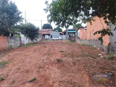 Terreno / Lote / Condomínio à venda, 660m² no Centro, Araçoiaba da Serra