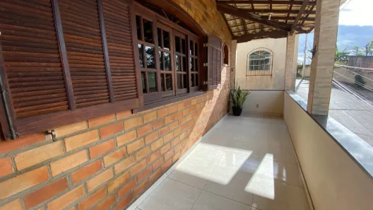 Casa com 3 Quartos à venda, 250m² no Nossa Senhora de Fátima, Sabará