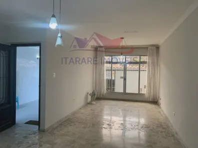Casa com 3 Quartos para venda ou aluguel, 155m² no Vila Valença, São Vicente