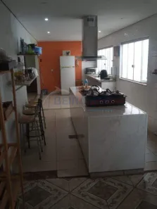 Casa de Condomínio com 5 Quartos para alugar, 560m² no Setor Habitacional Arniqueira, Brasília