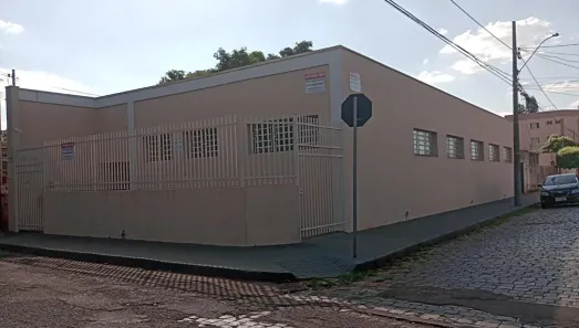 Loja / Salão / Ponto Comercial com 1 Quarto à venda, 187m² no Santa Maria, Uberaba
