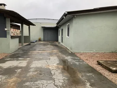 Galpão / Depósito / Armazém com 2 Quartos à venda, 250m² no Borda do Campo, São José dos Pinhais