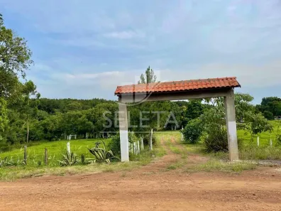 Fazenda / Sítio / Chácara com 2 Quartos à venda, 100m² no , Guaraniaçu