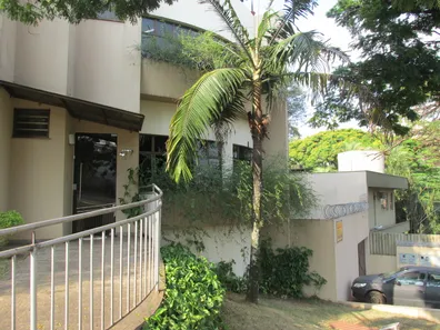 Prédio Inteiro com 14 Quartos à venda, 590m² no Quebec, Londrina