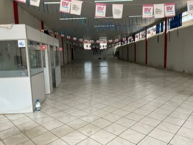 Loja / Salão / Ponto Comercial para alugar, 1071m² no Centro, Rio das Pedras