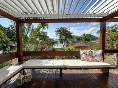 Casa de Condomínio com 4 Quartos à venda, 200m² no Retiro (Cunhambebe), Angra dos Reis
