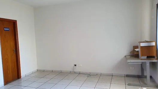 Conjunto Comercial / Sala com 7 Quartos para venda ou aluguel, 250m² no Centro, Campo Grande