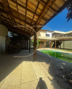 Casa de Condomínio com 4 Quartos para alugar, 250m² no , Porto Seguro