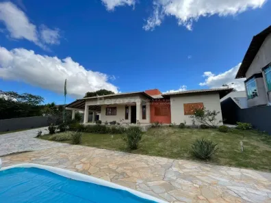 Casa de Condomínio com 5 Quartos para alugar, 230m² no Setor Habitacional Jardim Botânico, Brasília