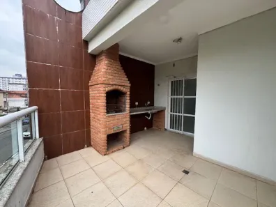 Casa com 3 Quartos para alugar, 171m² no Campo Grande, Santos