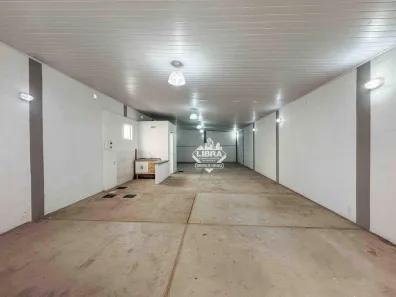 Galpão / Depósito / Armazém para alugar, 96m² no Várzea, Teresópolis