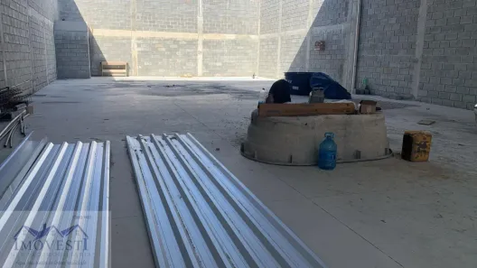 Galpão / Depósito / Armazém para alugar, 360m² no Centro, Maricá