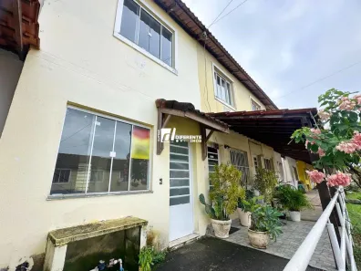 Casa de Condomínio com 2 Quartos à venda, 55m² no Campo Alegre, Nova Iguaçu