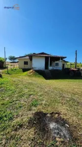 Fazenda / Sítio / Chácara com 4 Quartos à venda, 180m² no Chácara Marambaia, Caçapava