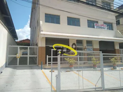 Prédio Inteiro para venda ou aluguel, 750m² no Jardim Lambreta, Cotia