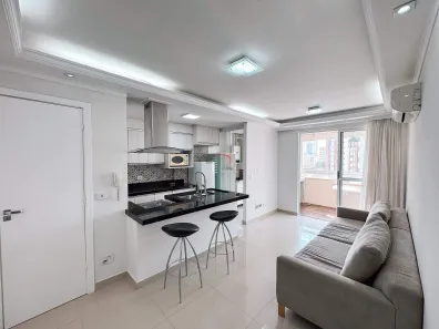 Apartamento com 1 Quarto para alugar, 56m² no Centro, Londrina