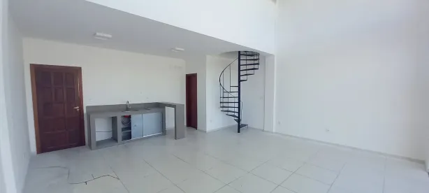 Loja / Salão / Ponto Comercial para alugar, 58m² no Ogiva, Cabo Frio
