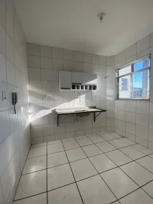 Apartamento com 2 Quartos para alugar, 75m² no Niterói, Volta Redonda