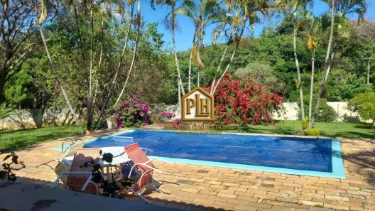 Fazenda / Sítio / Chácara com 3 Quartos para venda ou aluguel, 200m² no Vila Dom Pedro, Atibaia