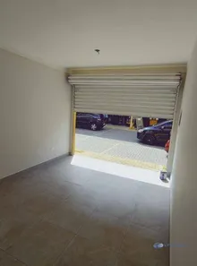 Loja / Salão / Ponto Comercial para alugar, 30m² no Cidade Salvador, Jacareí