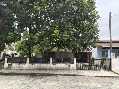 Terreno / Lote / Condomínio com 1 Quarto à venda, 80m² no , 