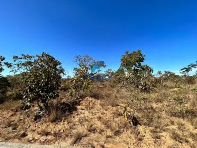 Terreno / Lote / Condomínio à venda, 1000m² no Setor Lagoa Quente, Caldas Novas