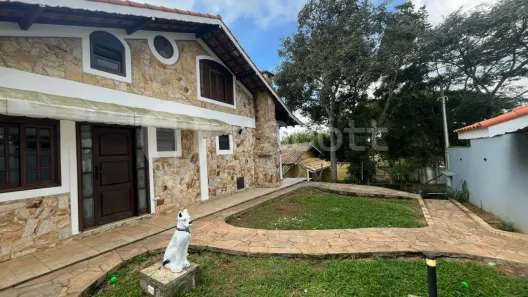 Fazenda / Sítio / Chácara com 3 Quartos à venda, 290m² no Mirante da Serra (Mailasqui), São Roque