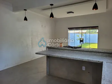 Casa com 2 Quartos para venda ou aluguel, 130m² no Caneca Fina, Guapimirim