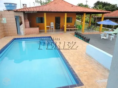 Casa com 2 Quartos para alugar, 1600m² no , Sertanópolis