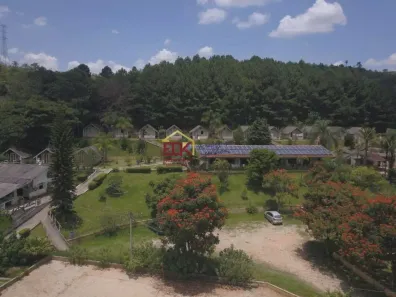 Hotel / Motel / Pousada com 37 Quartos para venda ou aluguel, 3600m² no Bom Jesus, Jacareí