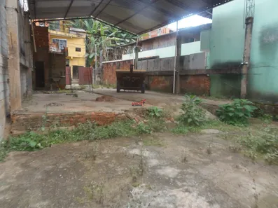 Galpão / Depósito / Armazém para alugar, 200m² no Lourdes, Viçosa