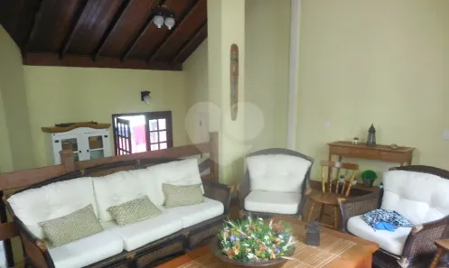 Sobrado com 4 Quartos à venda, 270m² no Jardim Vitória Régia, São Paulo