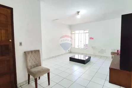 Casa Comercial com 3 Quartos para alugar, 270m² no Vila Oliveira, Mogi das Cruzes