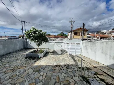 Casa com 3 Quartos para alugar, 58m² no Jabotiana, Aracaju