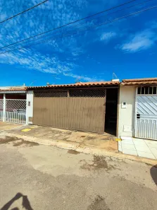 Casa de Condomínio com 3 Quartos à venda, 100m² no Setor de Chácaras Anhangüera B, Valparaíso de Goiás