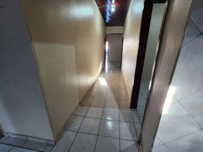 Casa com 3 Quartos para alugar, 90m² no Caranazal, Santarém