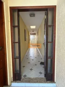 Sobrado com 2 Quartos à venda, 210m² no Vila Amorim, Suzano