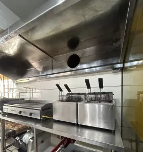 Loja / Salão / Ponto Comercial à venda, 95m² no Cachoeira do Bom Jesus, Florianópolis