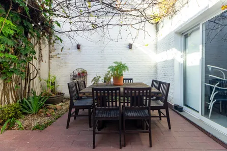 Casa de Vila com 5 Quartos à venda, 266m² no Jardim Luzitânia, São Paulo