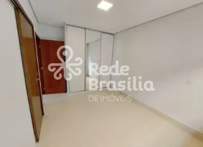 Casa de Condomínio com 3 Quartos para alugar, 250m² no Setor Habitacional Arniqueira, Brasília