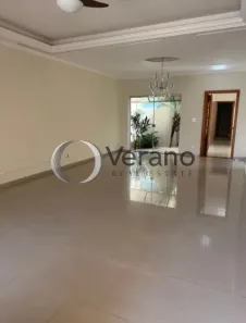 Casa com 4 Quartos à venda, 350m² no Centro, Bebedouro