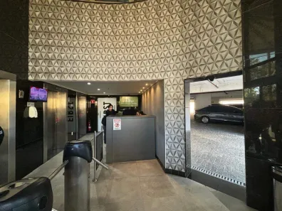 Conjunto Comercial / Sala para alugar, 52m² no Marapé, Santos
