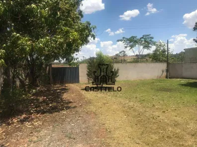 Fazenda / Sítio / Chácara com 4 Quartos à venda, 314m² no , Ibiporã