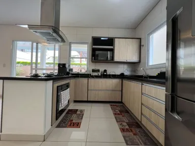 Casa de Condomínio com 3 Quartos à venda, 253m² no , Louveira