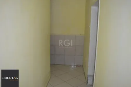 Sobrado com 10 Quartos à venda, 300m² no Floresta, Porto Alegre