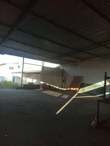 Galpão / Depósito / Armazém para alugar, 300m² no Laranjal, São Gonçalo