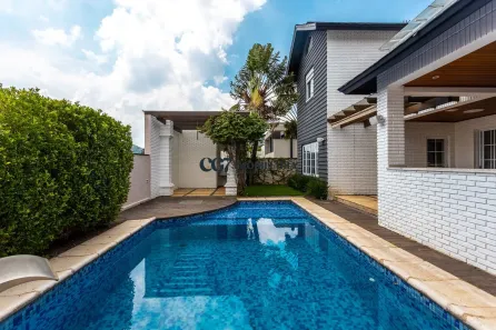 Sobrado com 6 Quartos para venda ou aluguel, 480m² no Tamboré, Santana de Parnaíba