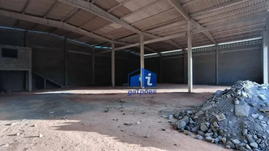 Galpão / Depósito / Armazém para alugar, 720m² no Abc, Moreno