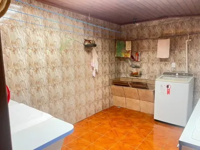 Casa com 3 Quartos à venda, 135m² no Centro, Campo Largo